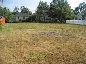 2nd image of 149 Cleveland Dr