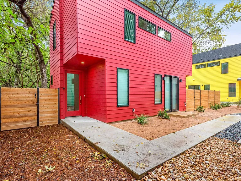 1118 Walton Ln #3 — Photo 2
