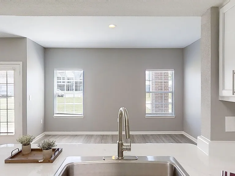 Harbin Pointe Apartment Homes — Photo 3