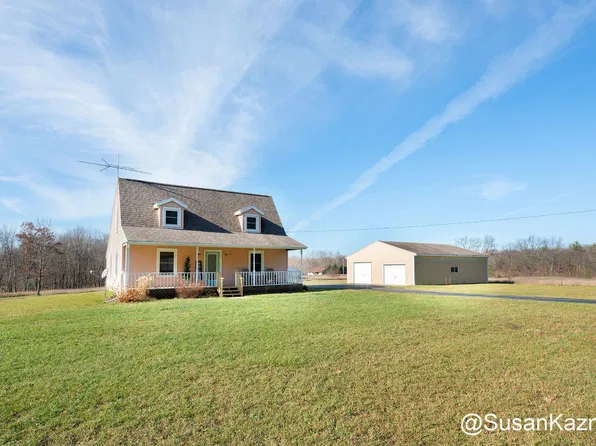15717 Force Ave NE, Cedar Springs, MI 49319