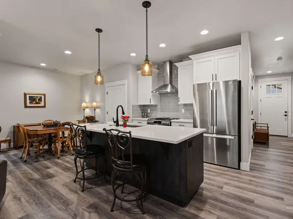 34 N Sagehen Ln, Nampa, ID 83651