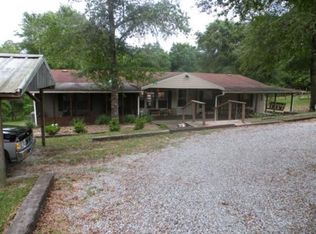 152 Pinehurst Ln, Defuniak Springs, FL 32433