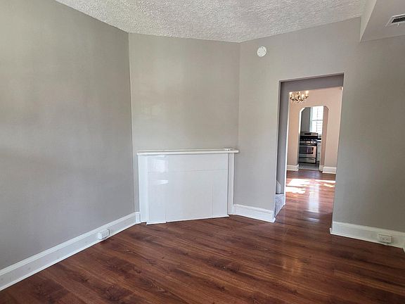 5th image of 45 Todd Pl NE
