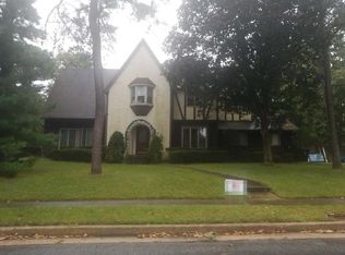 19 Woodstone Dr, Voorhees, NJ 08043