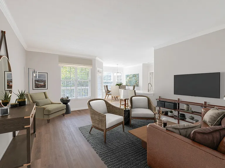 Cameron Court — Photo 14