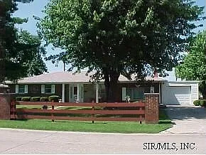 2525 Buenger Blvd photo 1