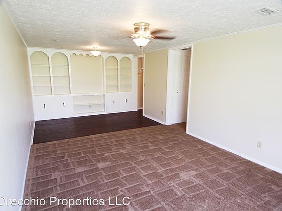 4th image of 505 Pine Valley Dr APT C12