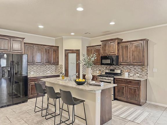 5th image of 7012 Xit Ranch Rd
