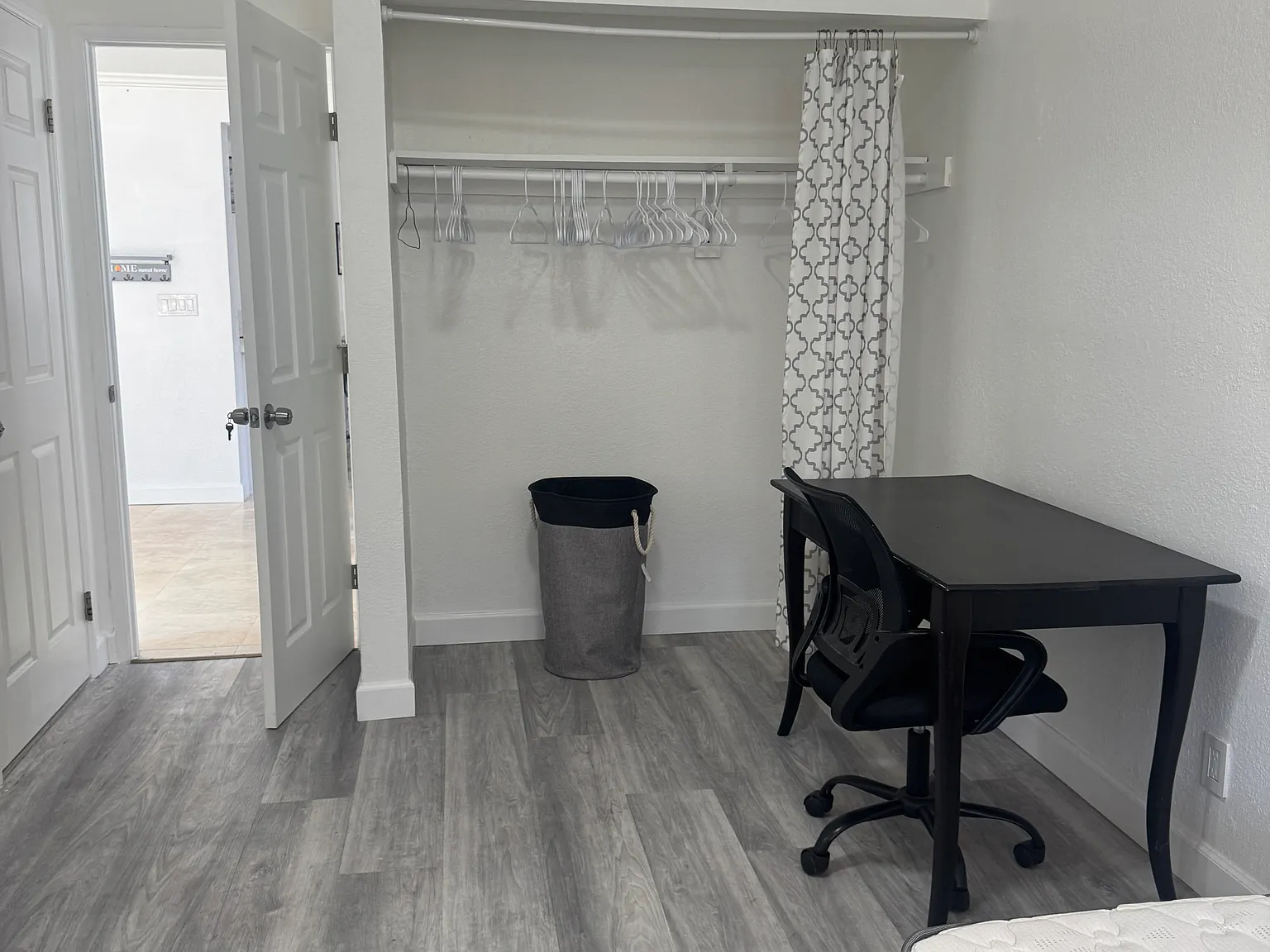 1 bed, $1,350 — Photo 4