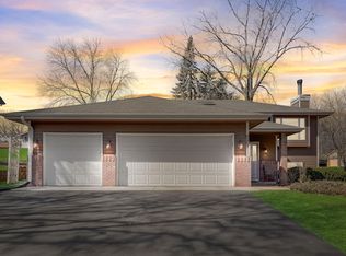 6267 Magnolia Ln N, Maple Grove, MN 55369