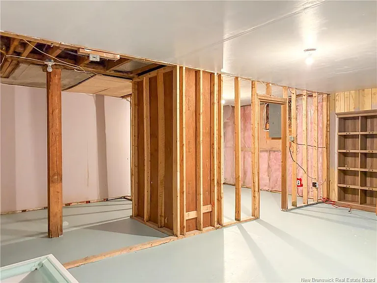 116 Union St — Photo 46