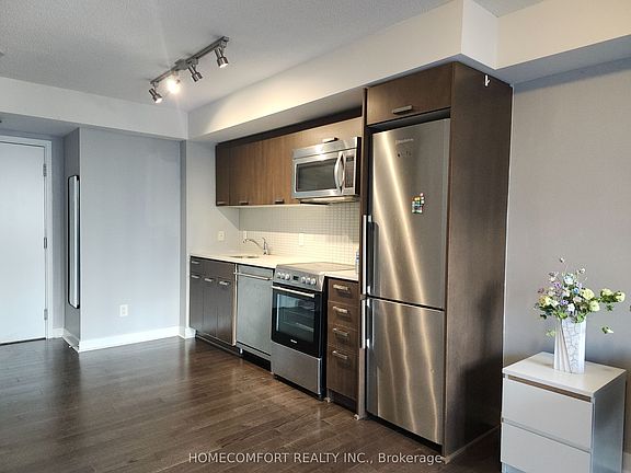 3rd image of 295 Adelaide St W #905