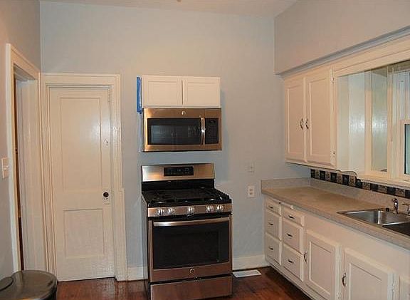 4th image of 1408 Columbia Ave