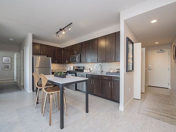 2nd image of 150 Forest Pl #2113