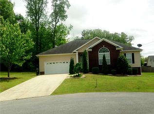 3215 Beth Ln, Southside, AL 35907