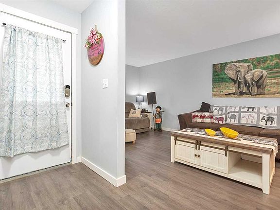3rd image of 63 N Elder St