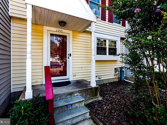 4th image of 1753 Jacobs Meadow Dr