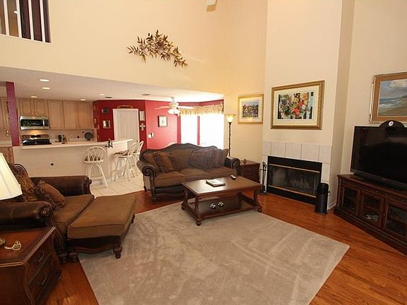 5th image of 4602 Saddleworth Cir