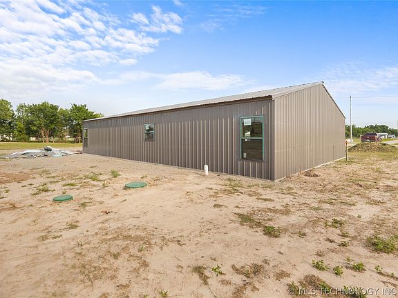 4th image of 10 Texanna Rd