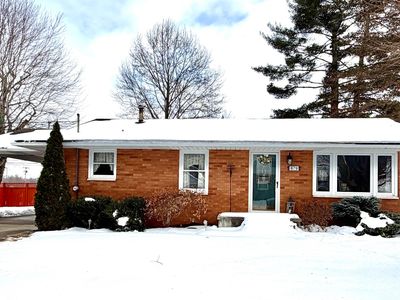 879 Holy Family Dr, Jasper, IN, 47546
