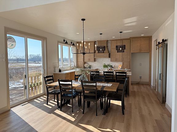 5th image of 4065 N Hegner Farm Ct