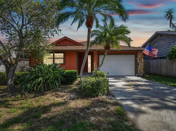 2727 Whispering Dr N, Largo, FL 33771