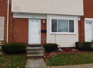 8146 Farnum Ct #300, Warren, MI 48093