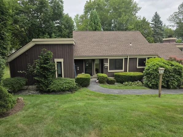 246 Heritage Village #A, Southbury, CT 06488