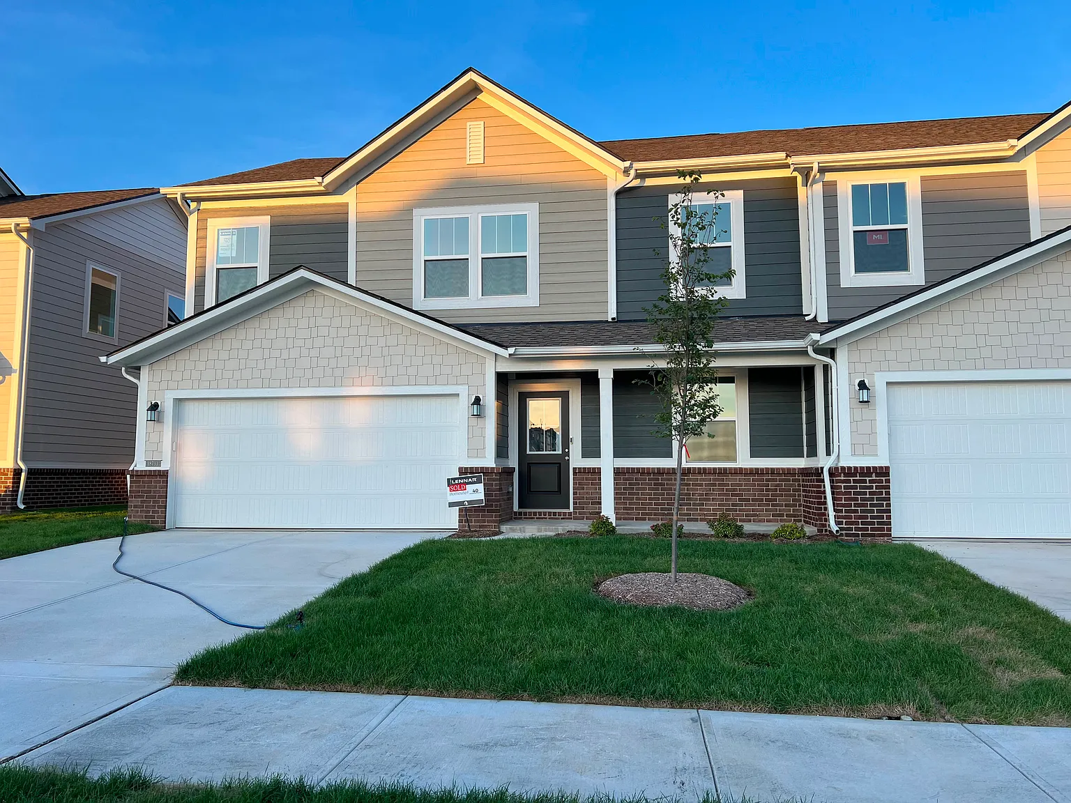 5 bed, 2249 sqft, $2,600 — Photo 2