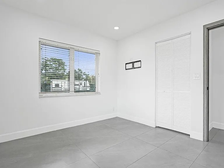 6700 E Tropical Way — Photo 40