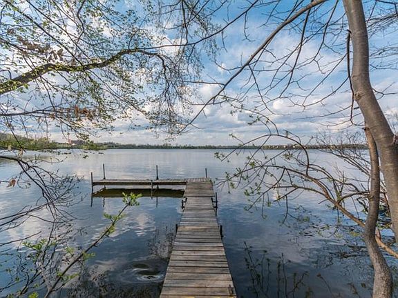 4th image of 7847 Lake Crest Ct