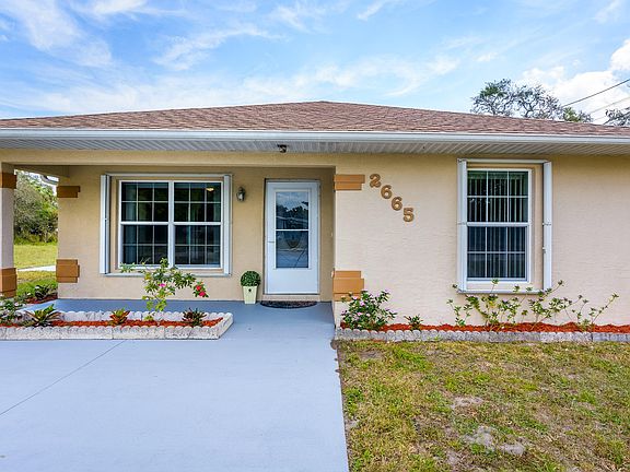 4th image of 2665 Pineapple Ave