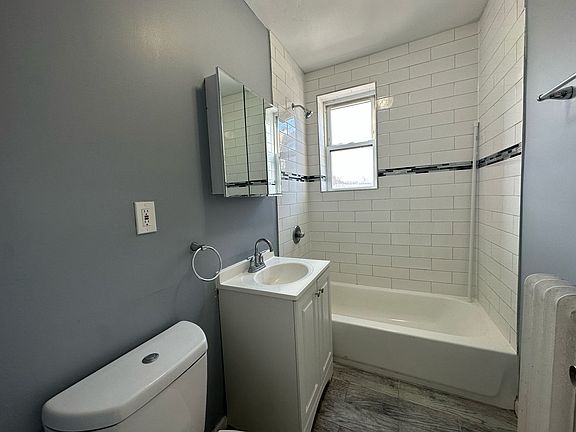 5th image of 251 Lafayette Ave #255-12