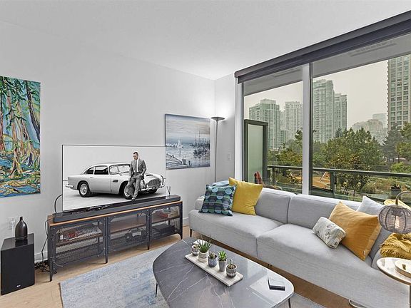 5th image of 89 Nelson St #302