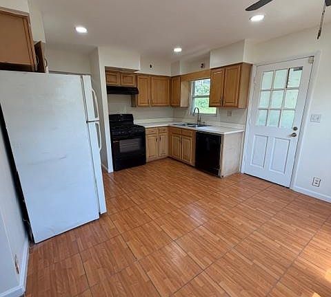 2nd image of 82-84 Western Ave #1
