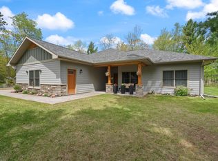 1105 W Taylor Ave, Cloquet, MN 55720