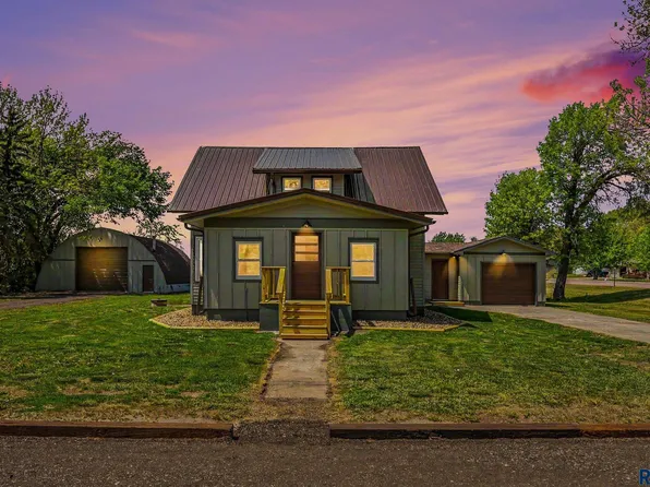 23301 448th Ave, Madison, SD 57042