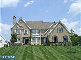 5th image of 202 Blue Spruce Dr