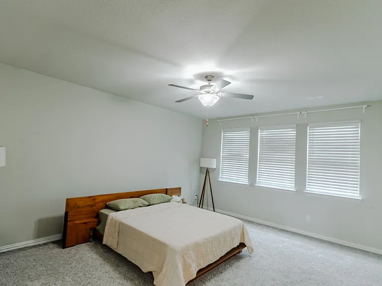 1448 Pebble Way — Photo 11