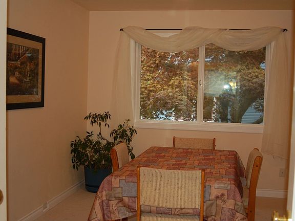 Dining Room Main Floor