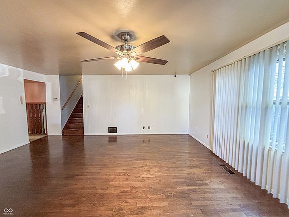 5th image of 8413 E 34th Pl