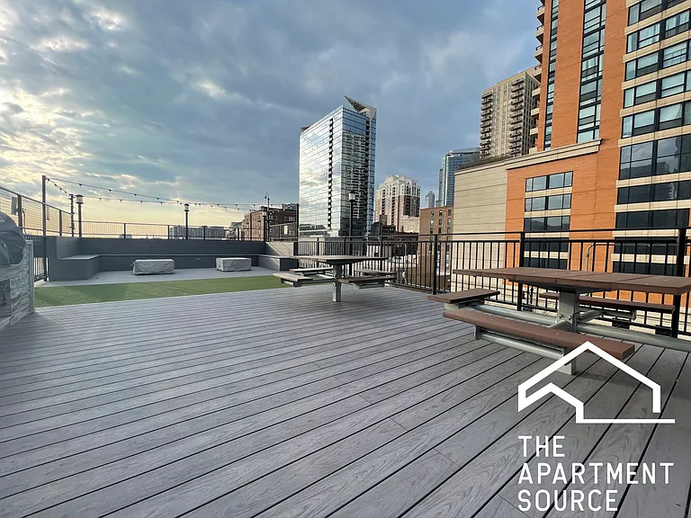 1212 S Michigan Ave #1703 — Photo 13