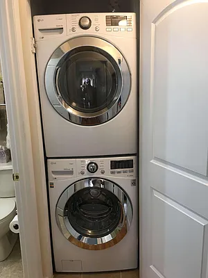 Sold by Advisors Realty Inc | media 15