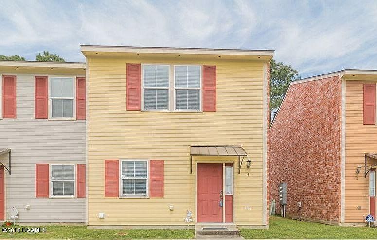 1st image of 4 Townhouse Cv