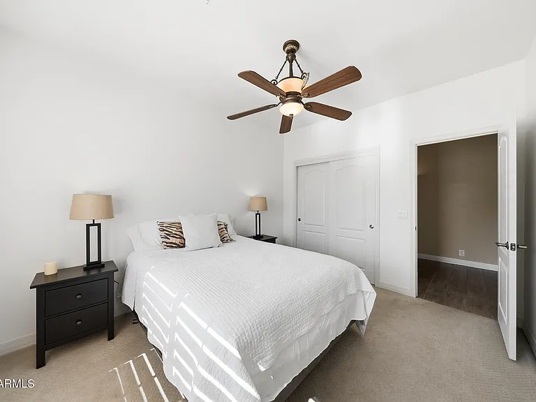 7642 E Hartford Dr — Photo 28