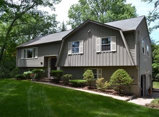 417 Sumner St, Norwood, MA 02062