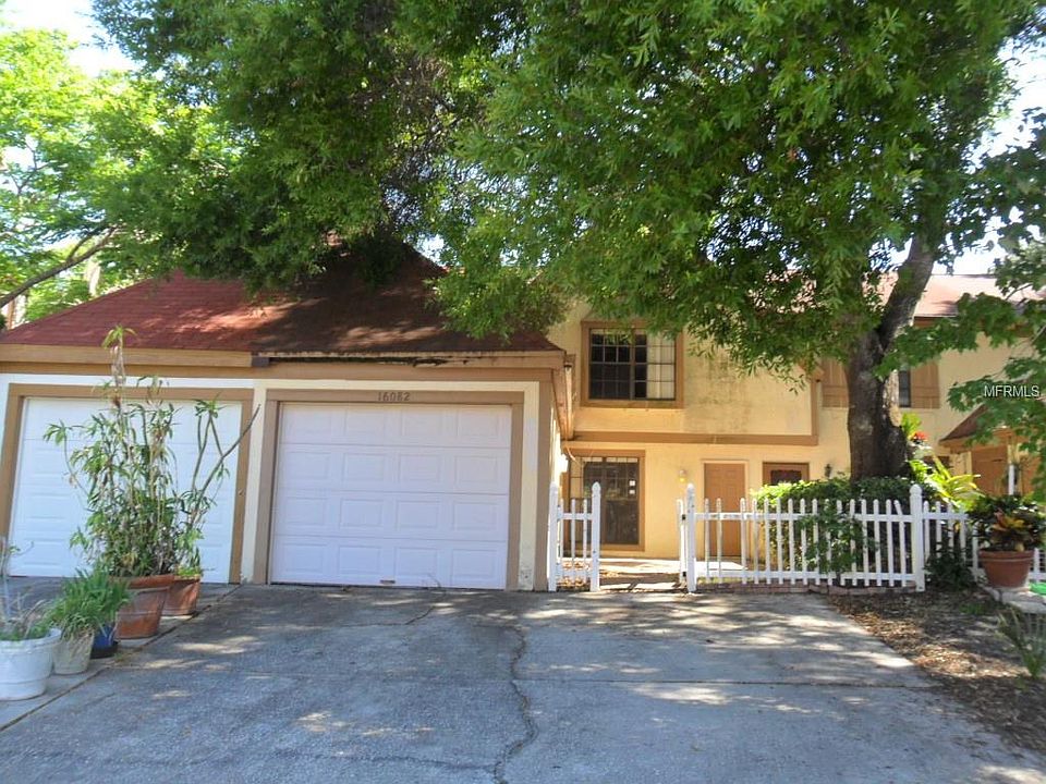 1st image of 16082 Dawnview Dr