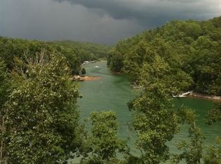 113 Running Bear Ln, Sunset, SC 29685