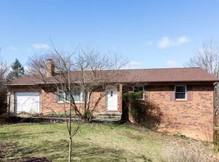 442 Crestover Dr, Broadway, VA 22815