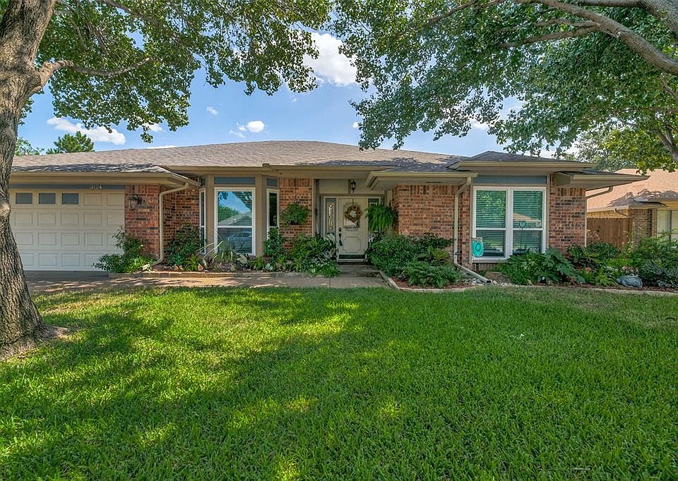 1st image of 3124 Teakwood Dr